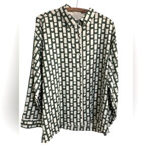 Daily Drills XS SMALL Oversized Green White Geometric Pajama Sleep Shirt